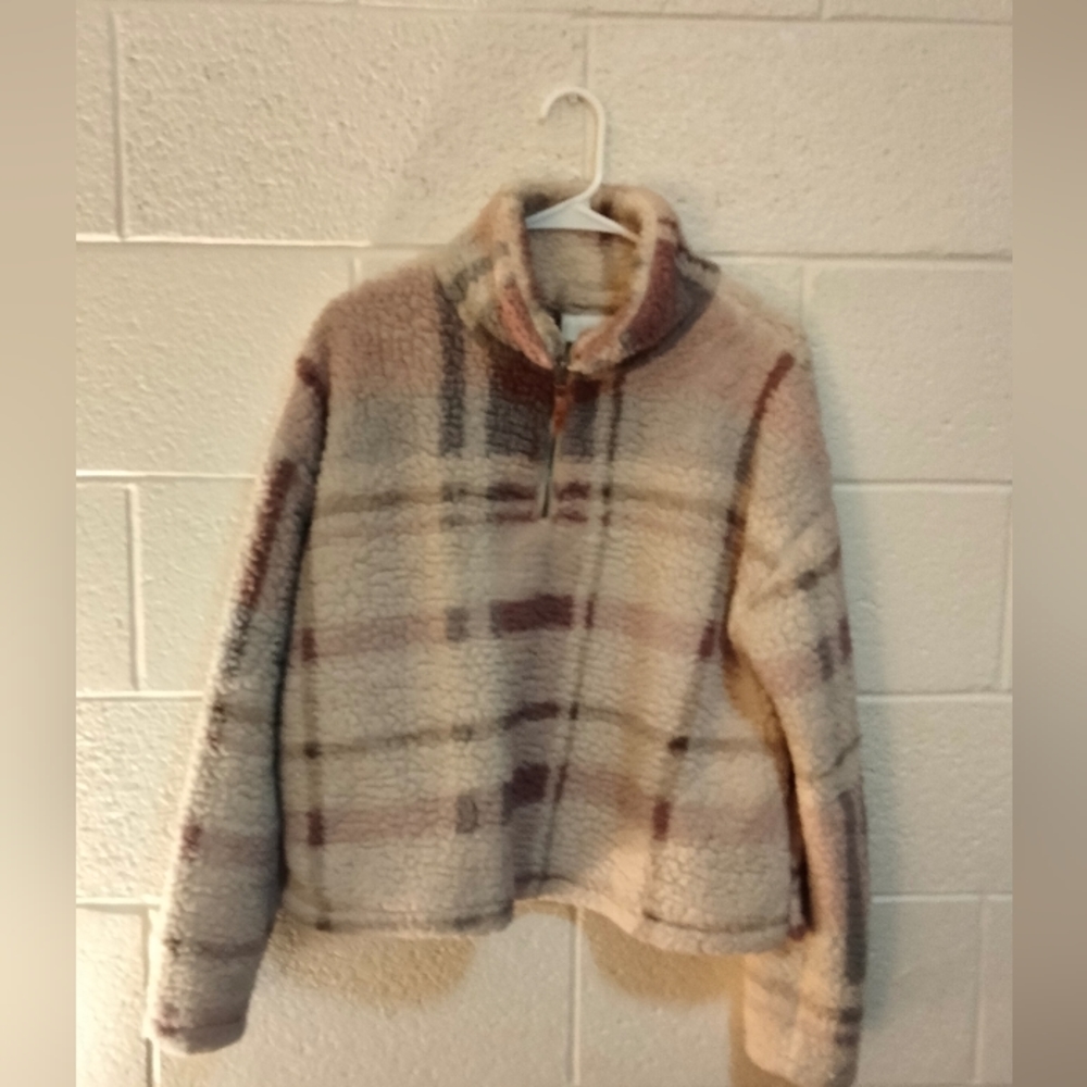 Plaid pullover